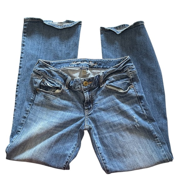 American Eagle Women’s Favorite Boyfriend Denim Jeans Size 10 - Picture 1 of 12